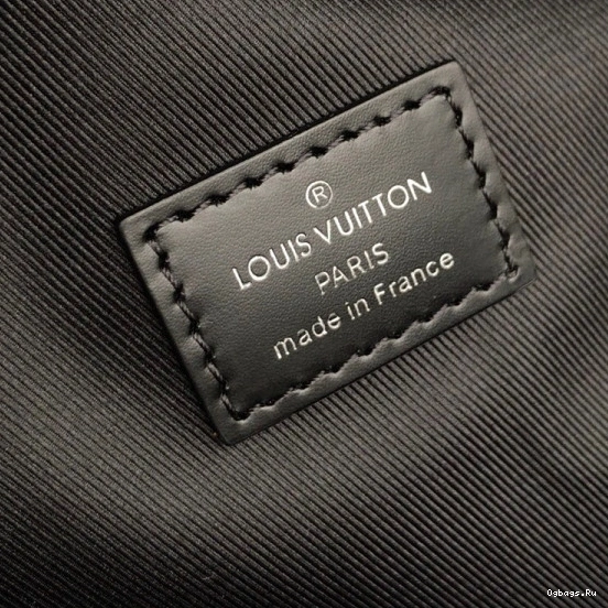 Vuitton Louis JOSH 0130
